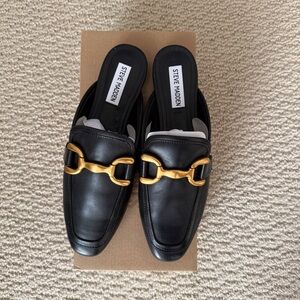 Steve Madden Black Leather Mules